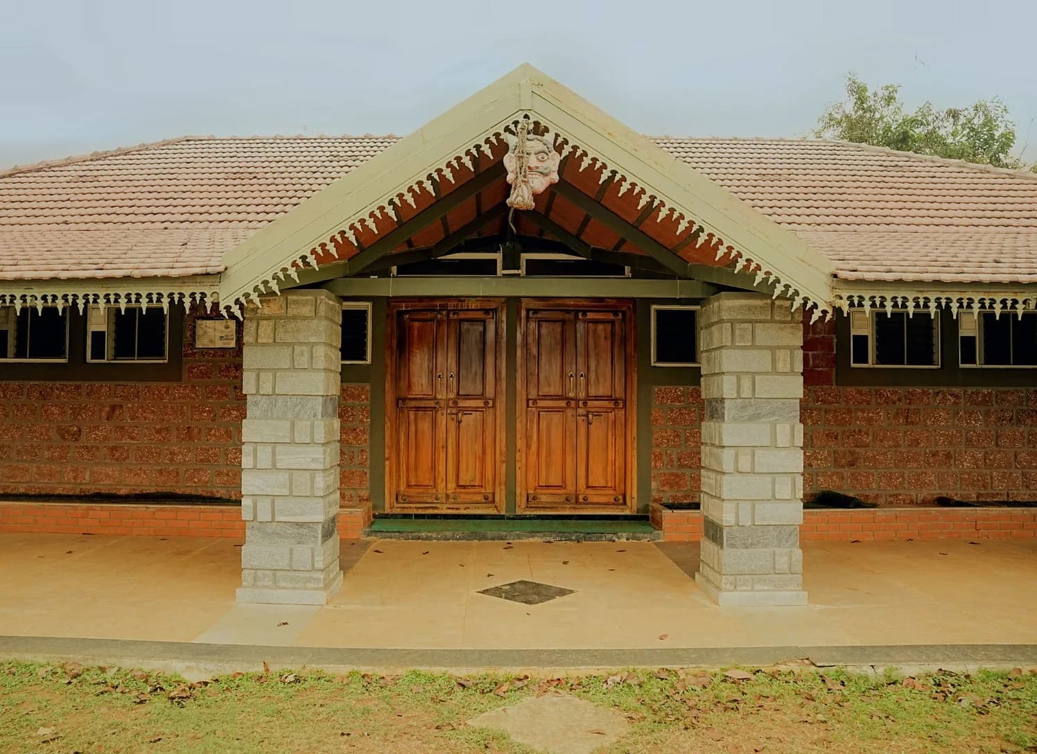 Comfortable room at Kabini Kaanana nature homestay with views of the Kabini backwaters